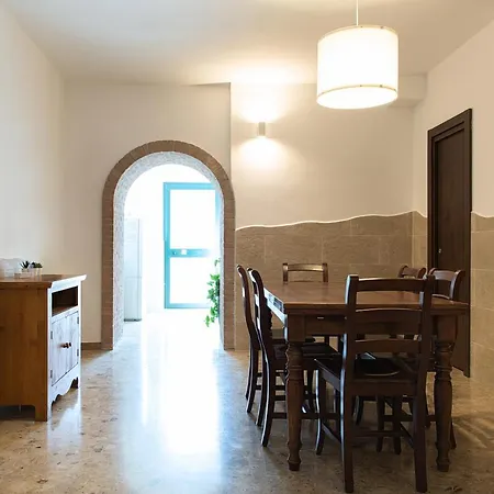 Fox House Panzió 3*