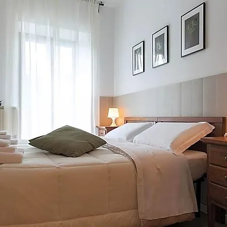 Fox House Bed & Breakfast