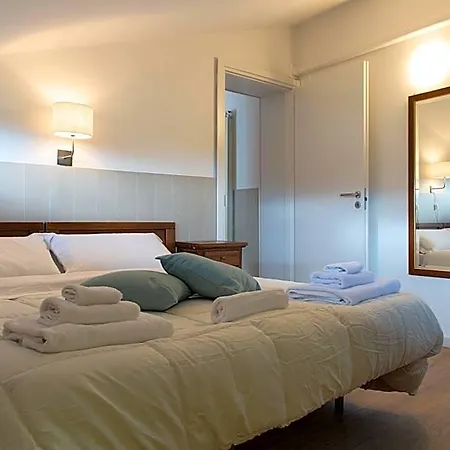 Fox House Bed & Breakfast