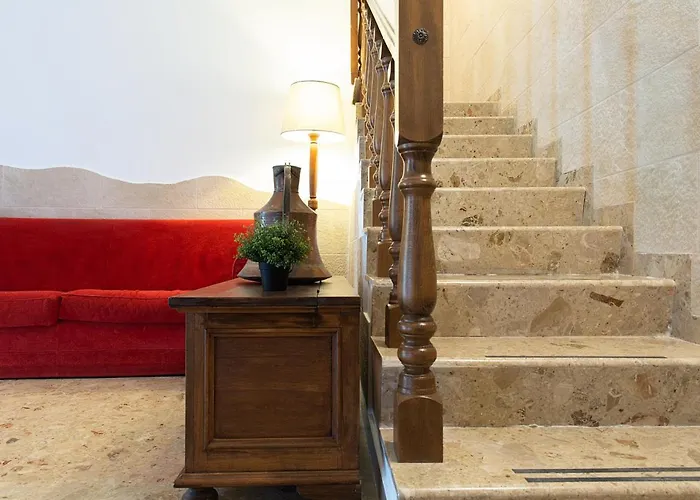 Fox House Bed & Breakfast LʼAquila